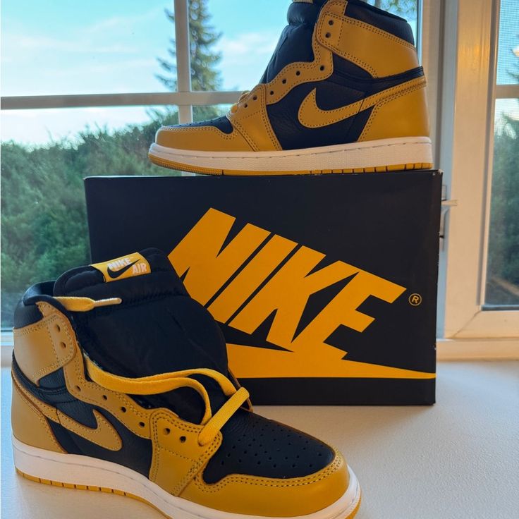 AIR JORDAN 1 RETRO HIGH OG / BLACK/YELLOW/NOIR JAUNE
