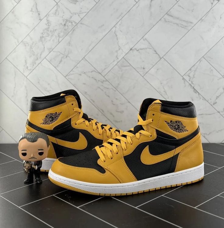 AIR JORDAN 1 RETRO HIGH OG / BLACK/YELLOW/NOIR JAUNE