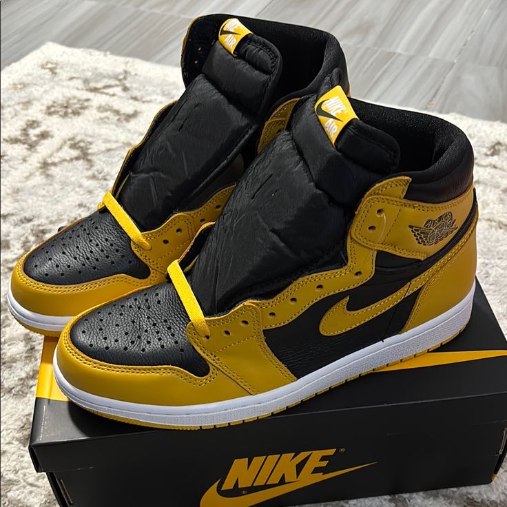 AIR JORDAN 1 RETRO HIGH OG / BLACK/YELLOW/NOIR JAUNE