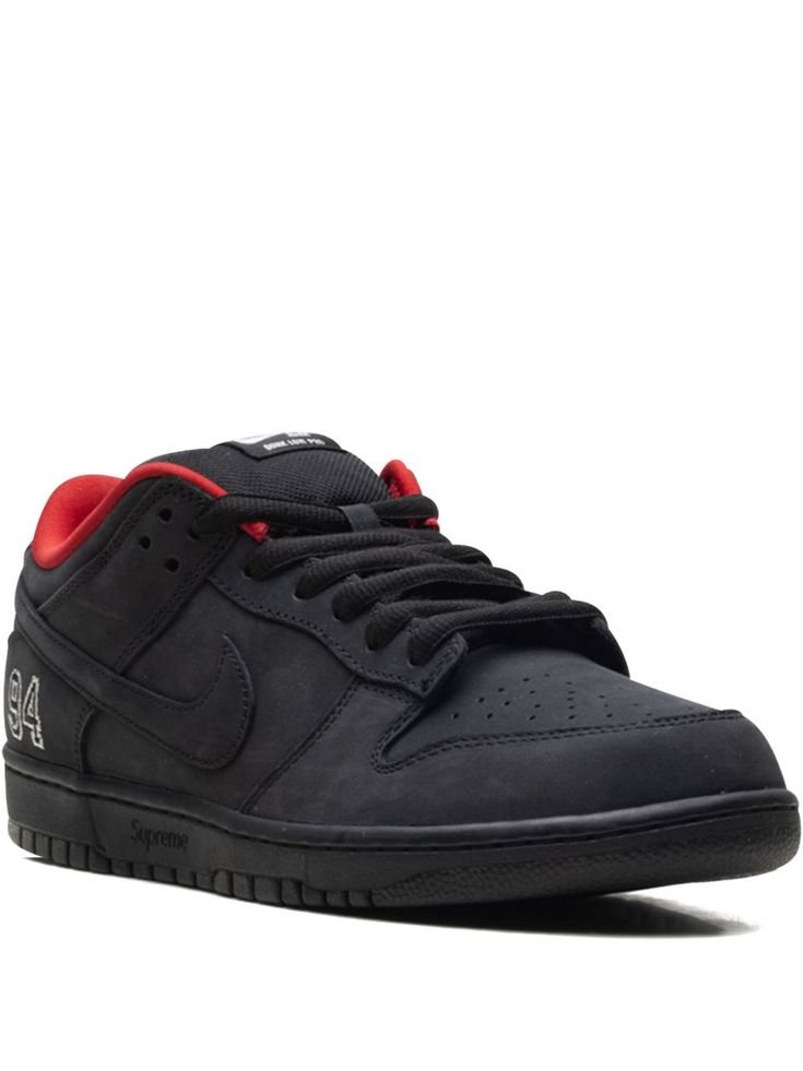 SUPREME X NIKE SB DUNK LOW